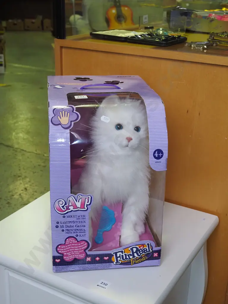 boxed as new FurReal Friends cat Image 1++