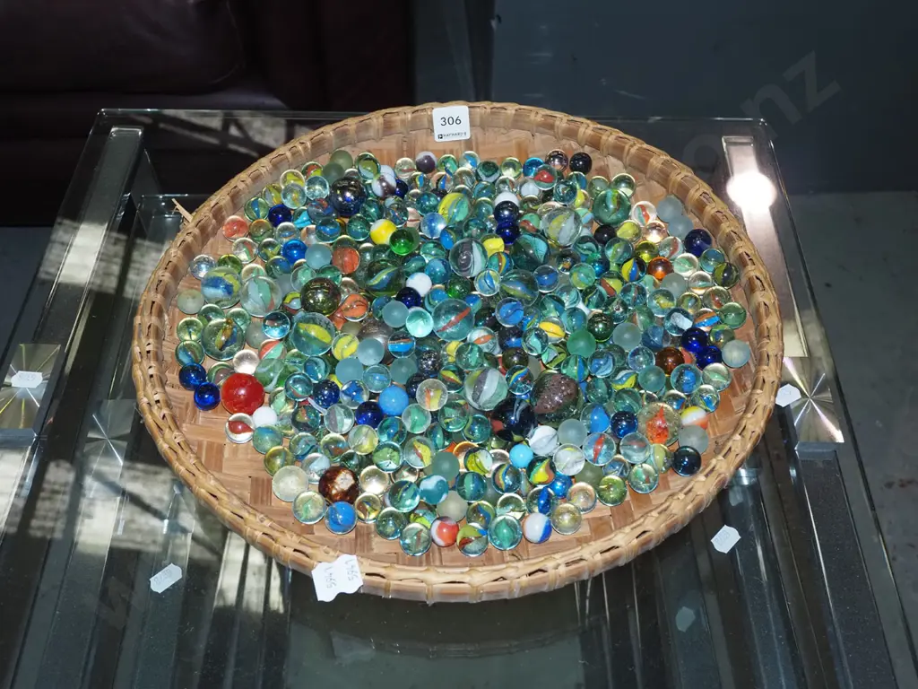 cane tray and marbles Image 1++