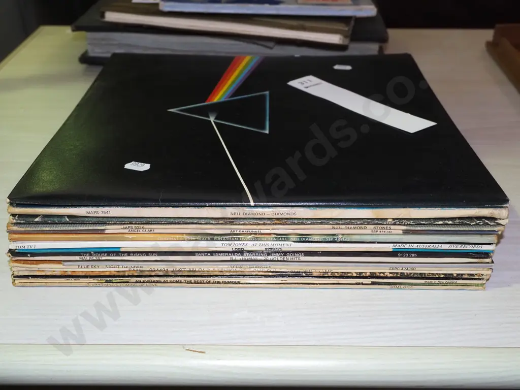 LPs; Neil Diamond, Pink Floyd etc Image 1++