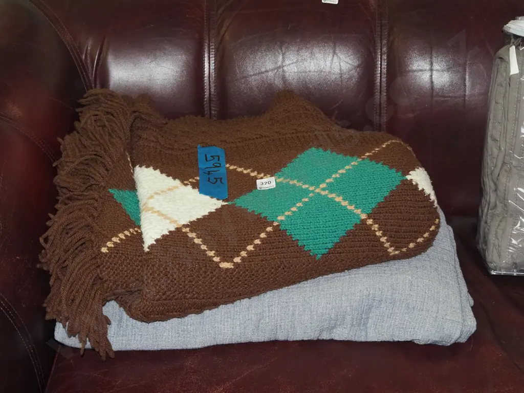 cotton throw, knitted blanket Image 1++