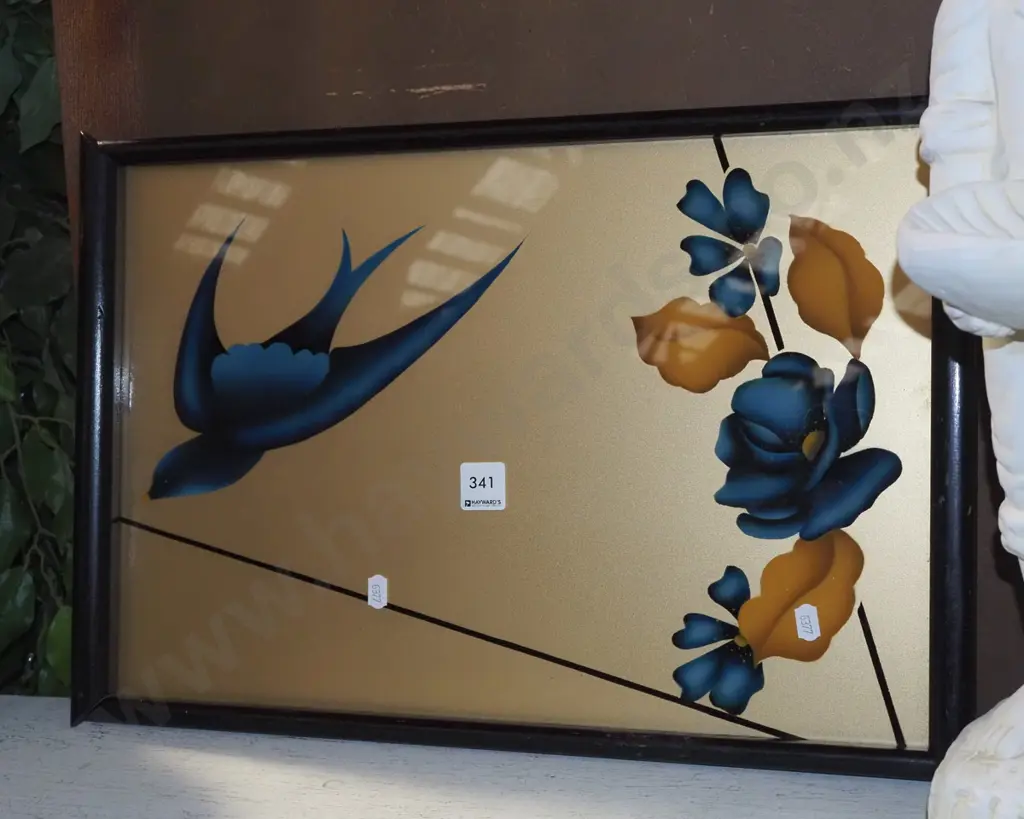 deco picture tray -swallow and flowers Image 1++