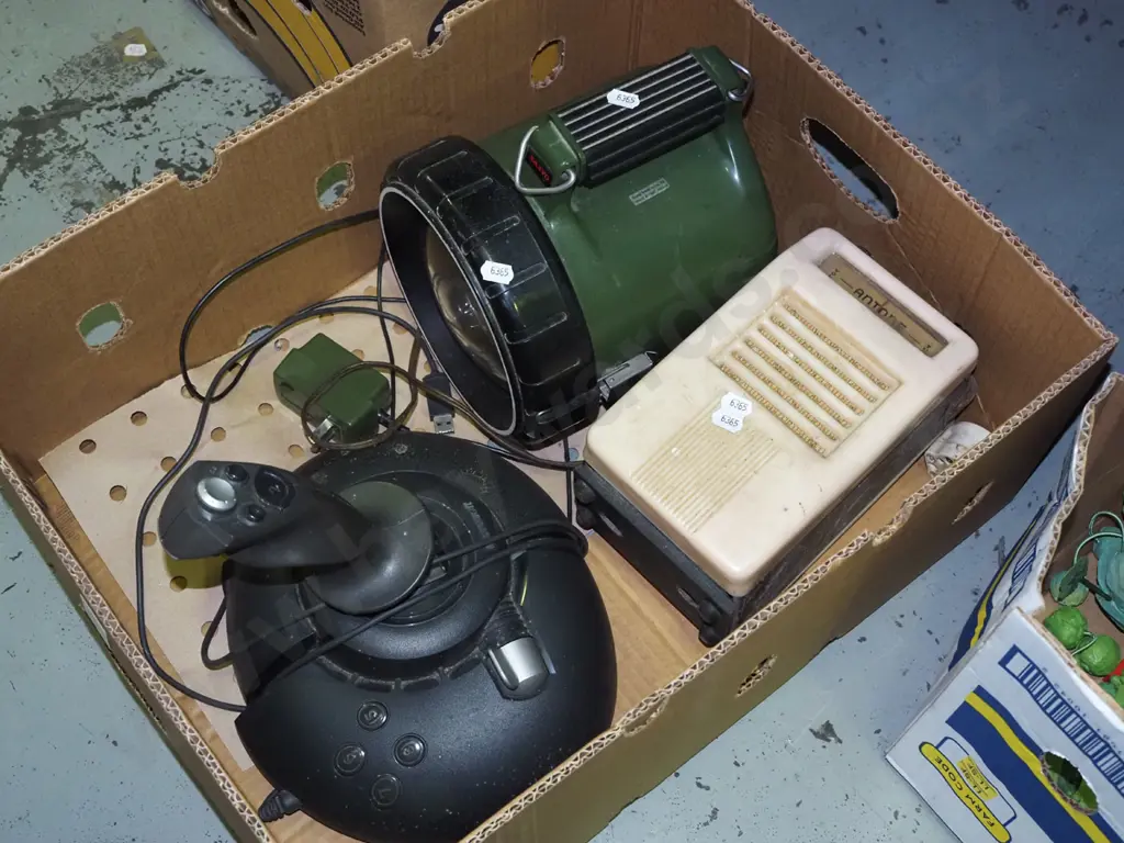 computer joy stick, radio, Sanyo rechargable torch Image 1++