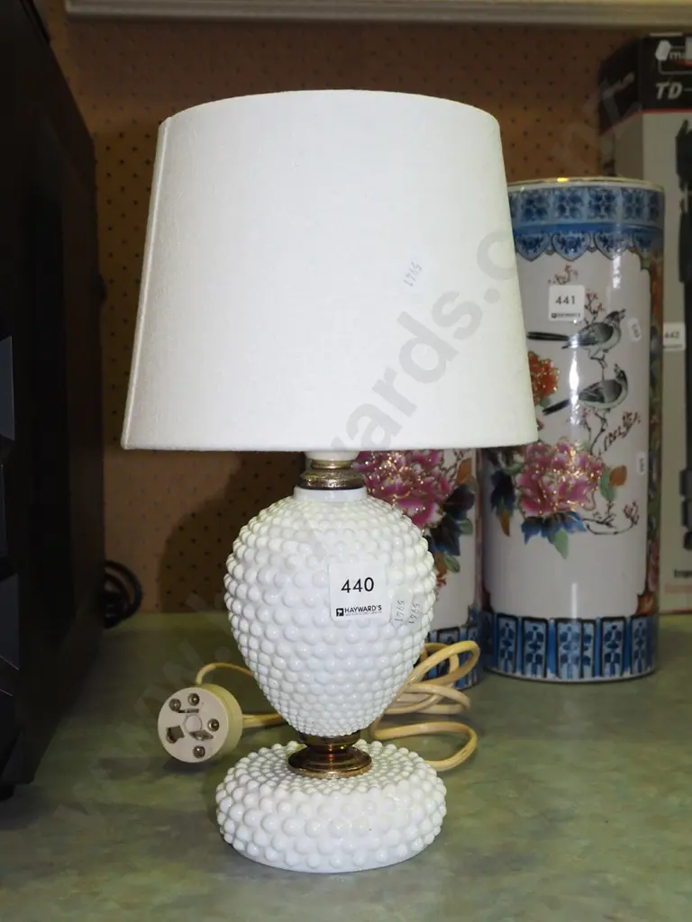 small ceramic based table lamp H-330 Image 1++