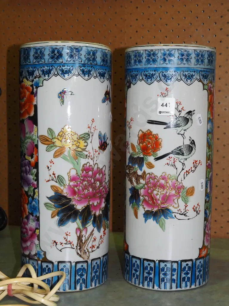 2x floral Asian canisters H-360 Image 1++