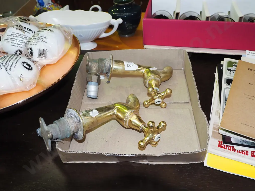 pair of heavy brass taps Image 1++