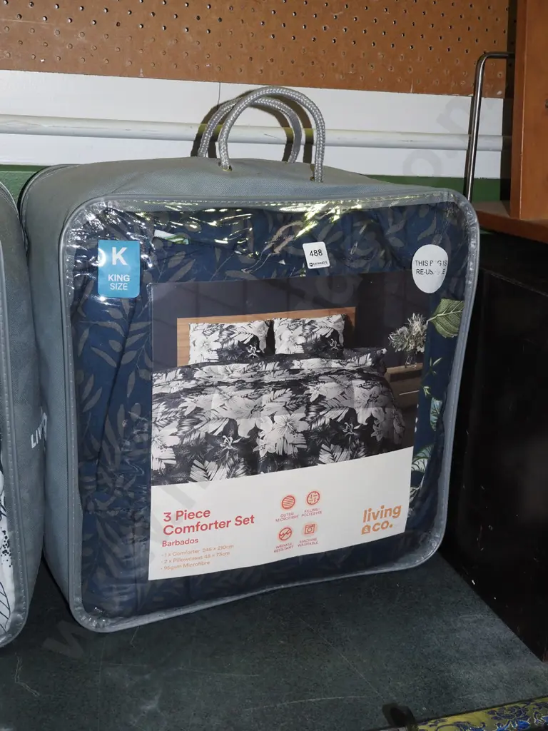 Living & Co 3 piece king size comfort set - Barbados Image 1++