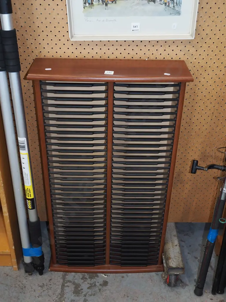 DVD storage tower H-840 Image 1++
