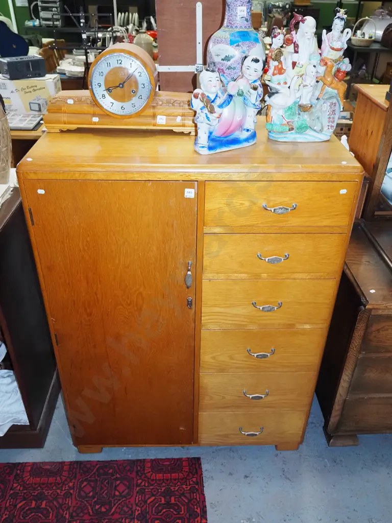 oak manrobe with 6 internal drawers H-1220 W-910 D-485 Image 1++