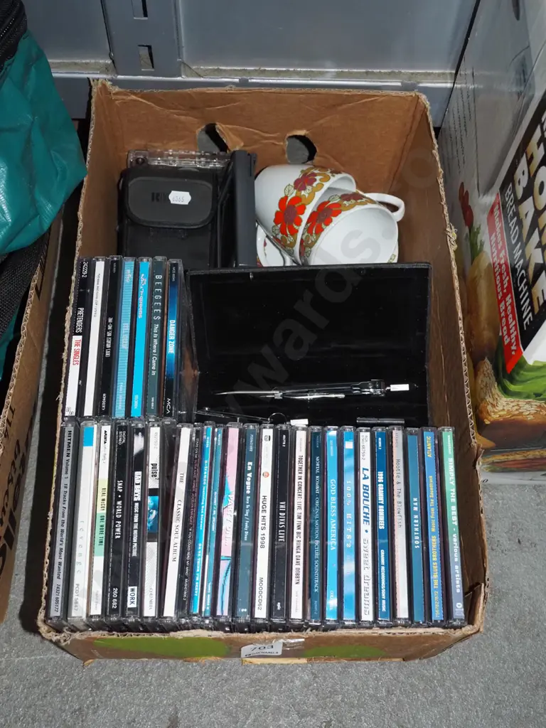 box; CDs, cups, saucers etc Image 1++