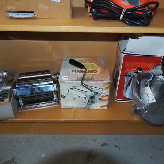 bench top mincer, pasta maker, as new electric kettle
