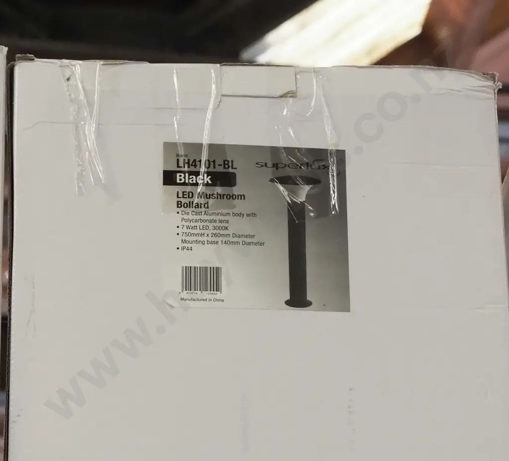 3x black LED mushroom bollards Image 1++