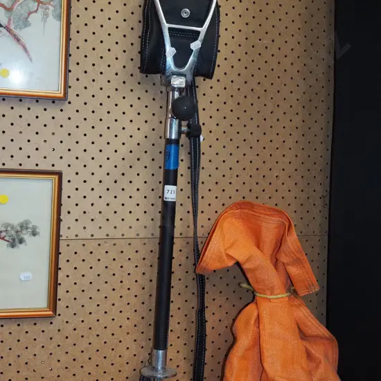 shooting stick