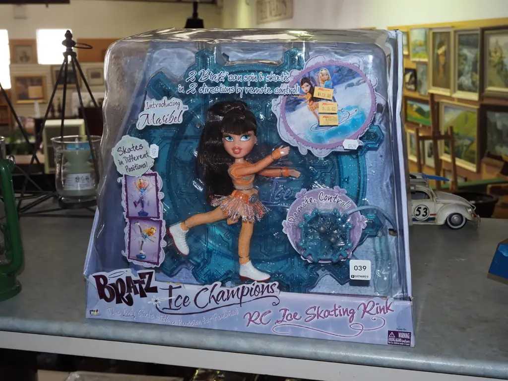 as new boxed Bratz Ice Champions  Image 1++