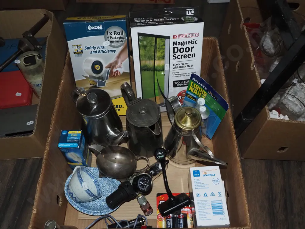 box; coffee pots, door screens etc Image 1++