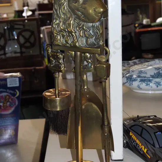 brass dog themed fireside set