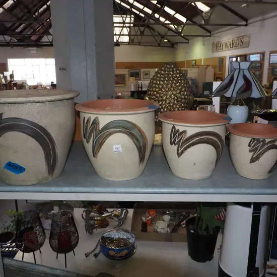 4x graduated garden planters Tallest H300