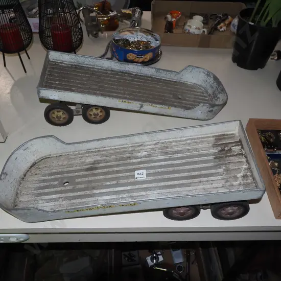 2x alloy toy truck trailers L550