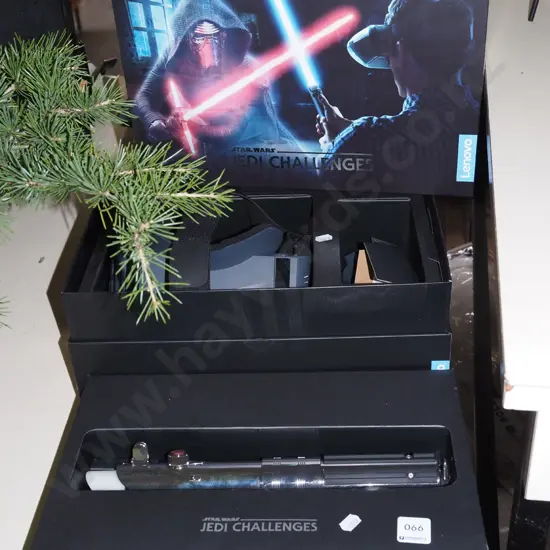 Star Wars Jedi Challengers virtual reality goggles etc