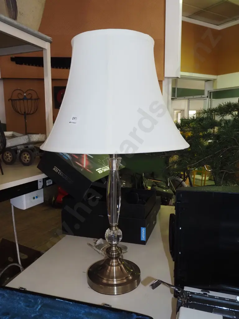metal and brass based table lamp H680 Image 1++