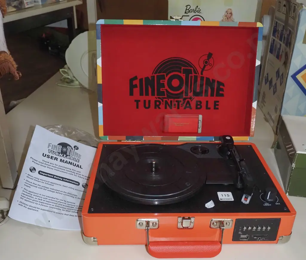 reproduction portable digital record player Image 1++