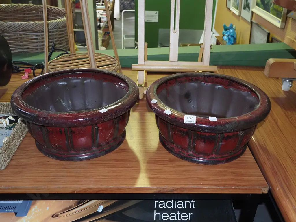 2x red glazed jardinieres Diam-320 Image 1++