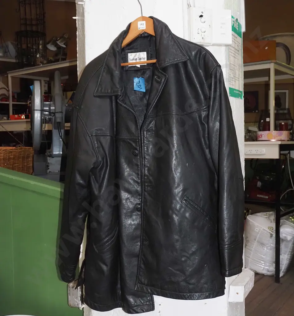Keenan black leather size XL jacket Image 1++