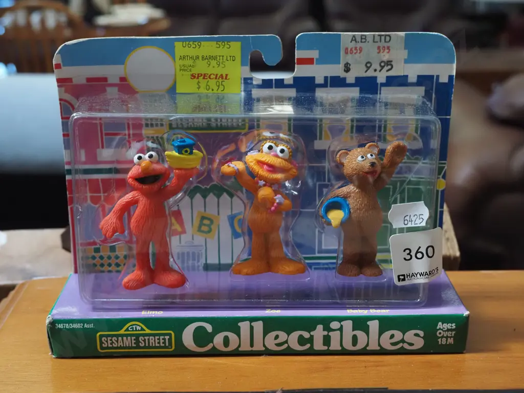 boxed as new Sesame Street Collectibles Image 1++