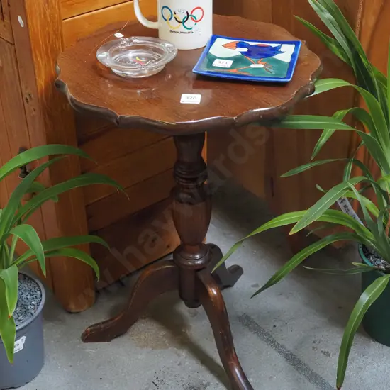 wine table