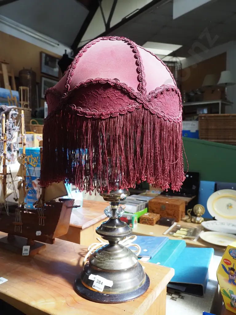 brass and glass based table lamp H530 Image 1++