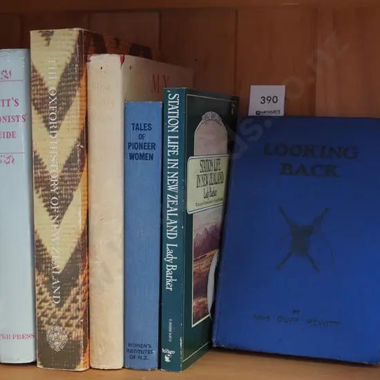 NZ books