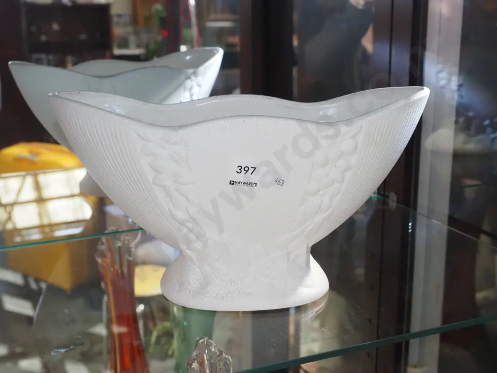 white Crown Lynn vase - some crazing Image 1++