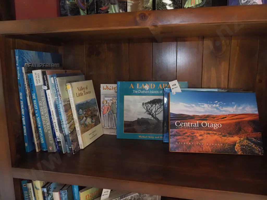 various books Image 1++