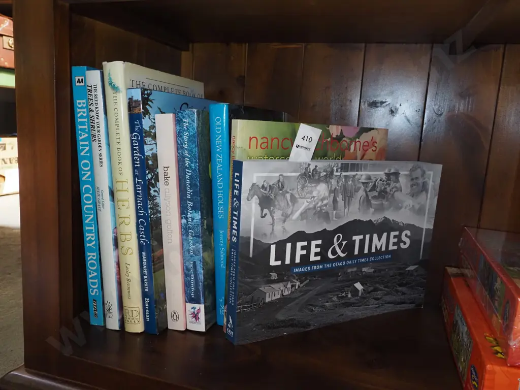 NZ and other books Image 1++
