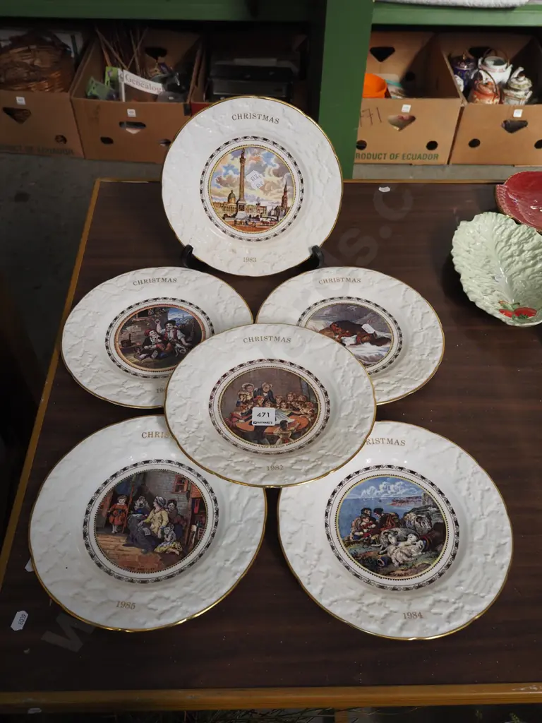 Coalport Yearly Christmas plates Image 1++