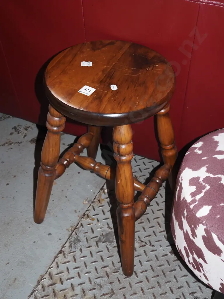 wooden stool Image 1++
