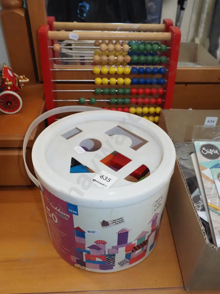 children's blocks, abacus Image 1++