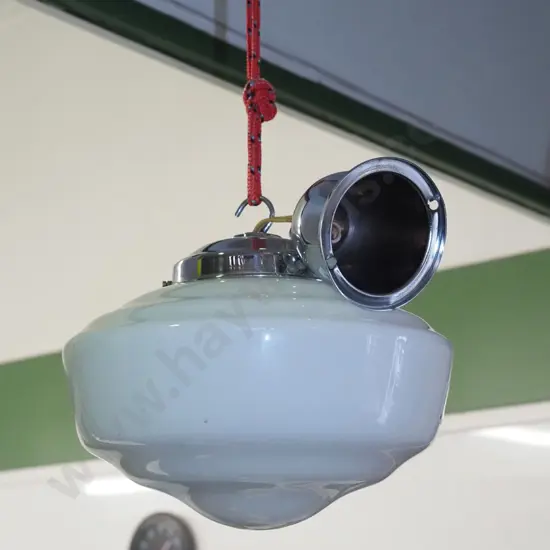 white deco pendant light fitting