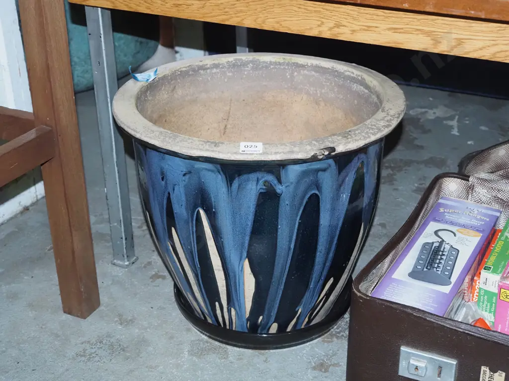 blue trickle glazed planter H330 Image 1++