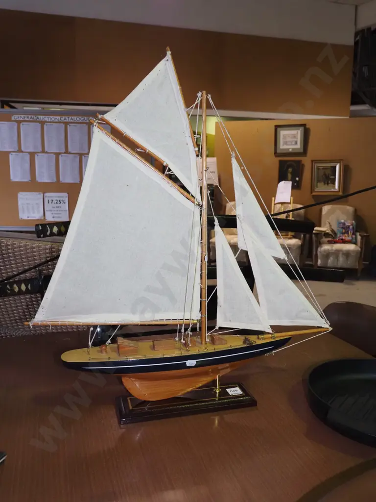 model yacht H600 Image 1++