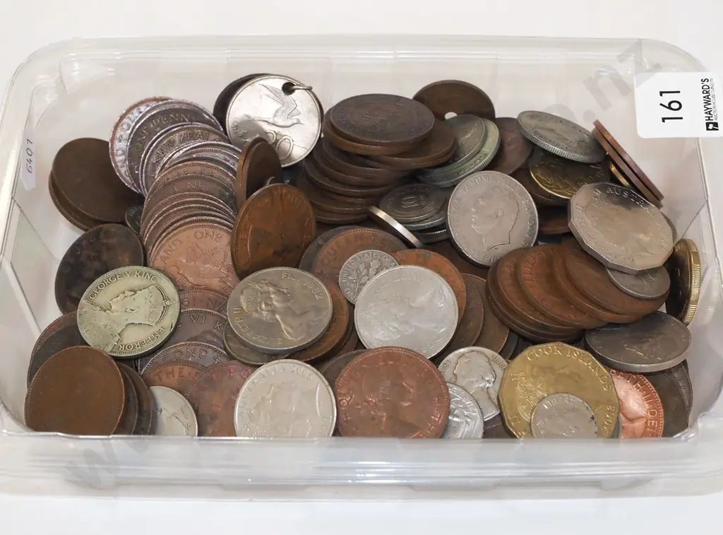 tray of various coins Image 1++