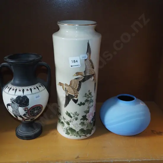 3x vases H300