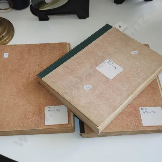 3x stamp albums