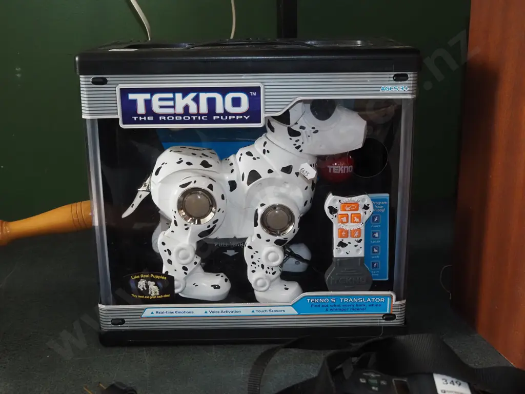 boxed as new Tekno Robotic puppy Image 1++