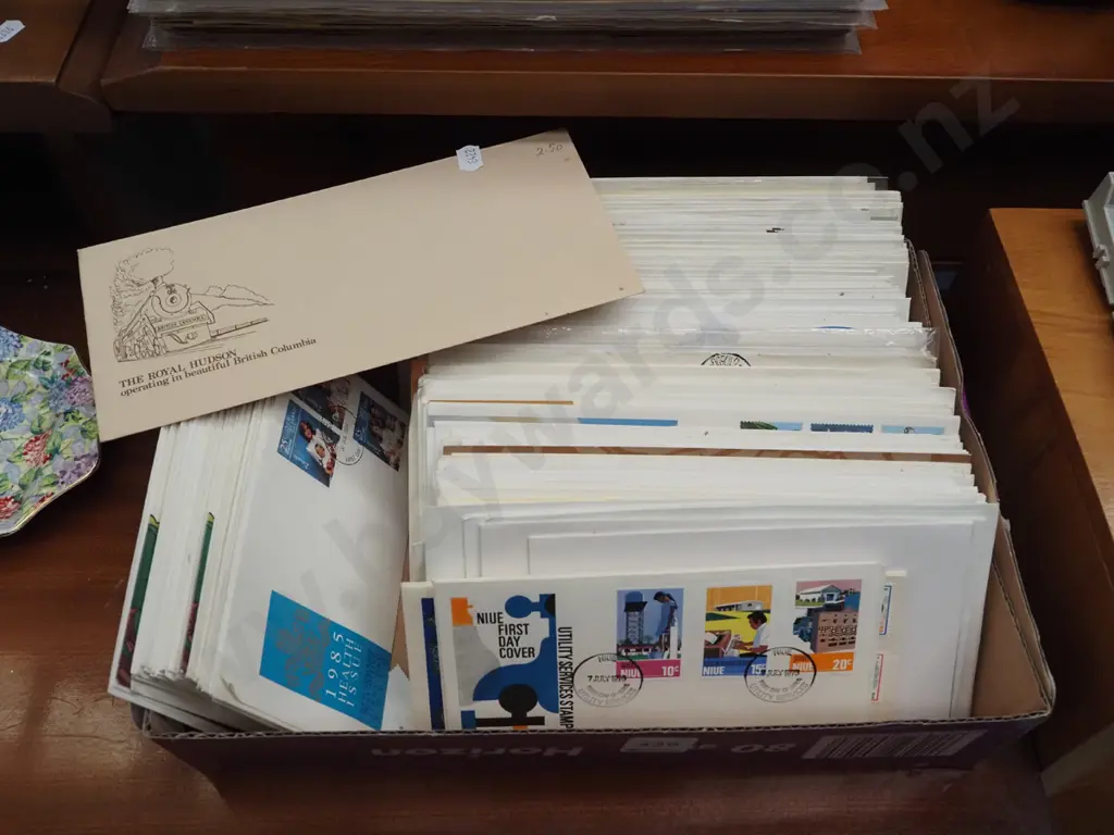 box; first day covers Image 1++