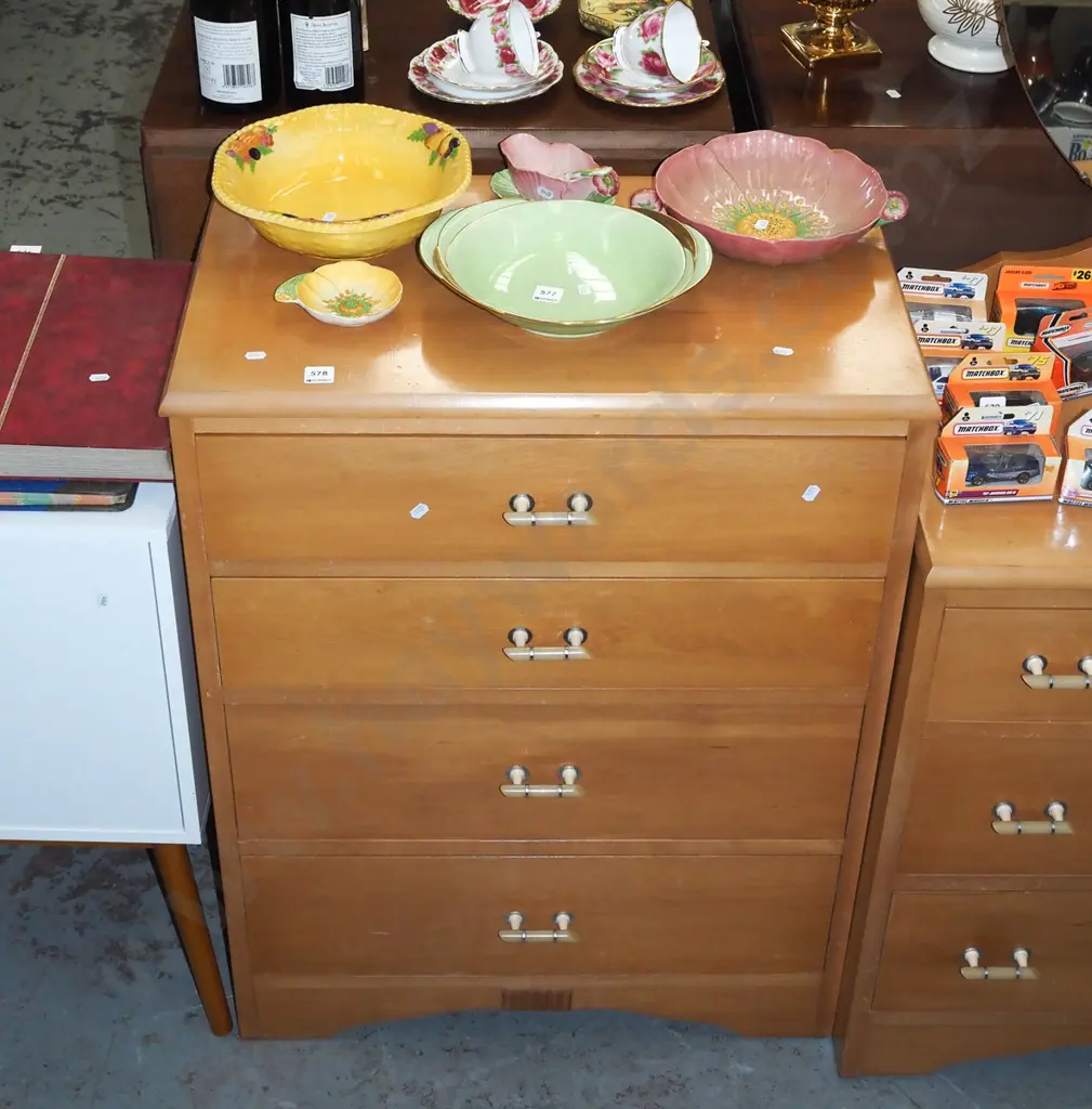 solid rimu 4 drawer chest H870 W660 D400 Image 1++