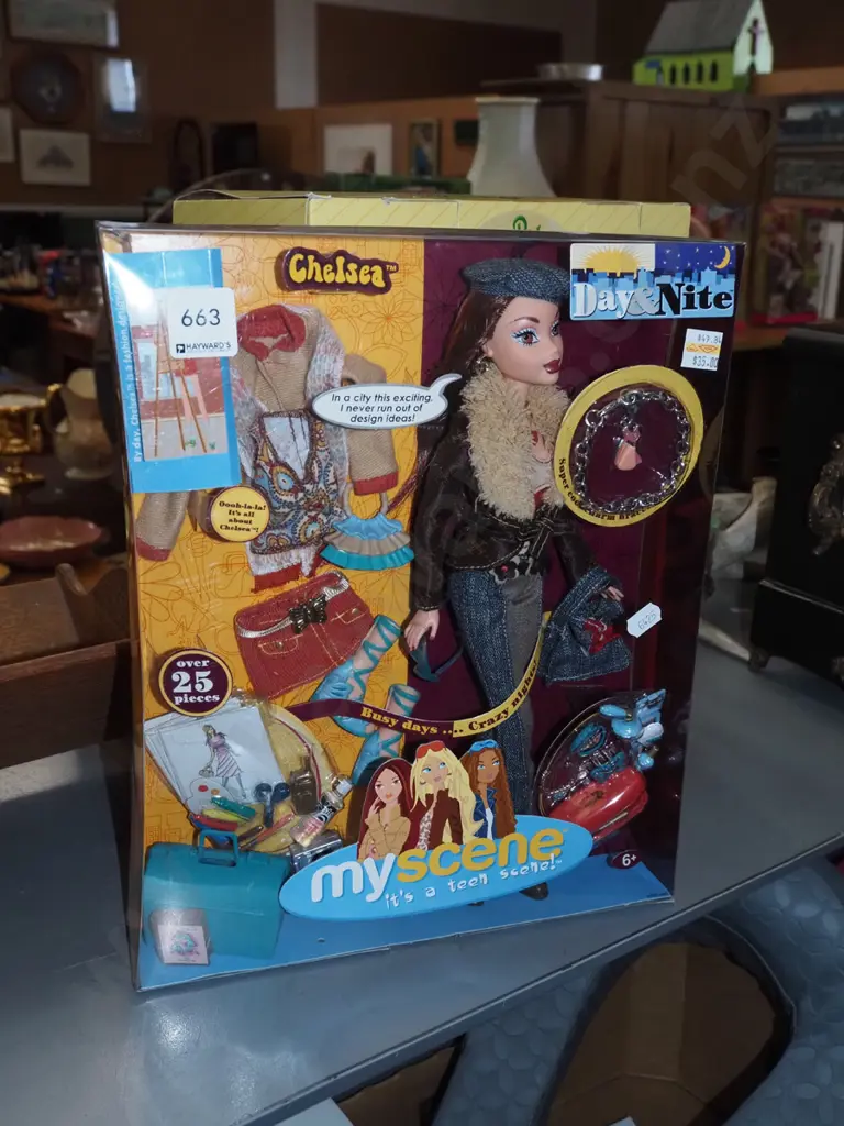boxed as new My Scene Day and Night Chelsea doll Image 1++