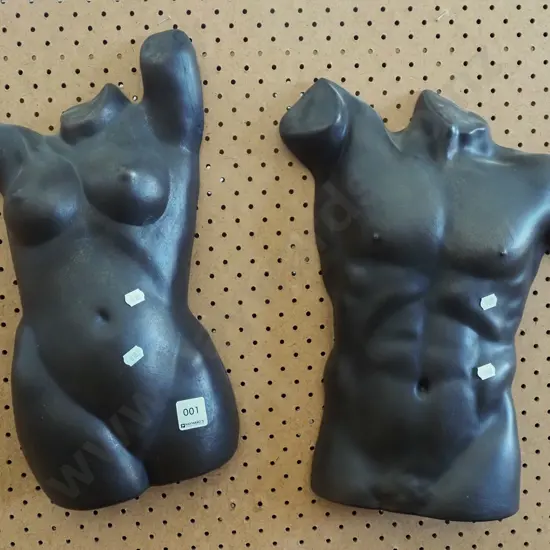 2x plaster wall hanging torsos H390