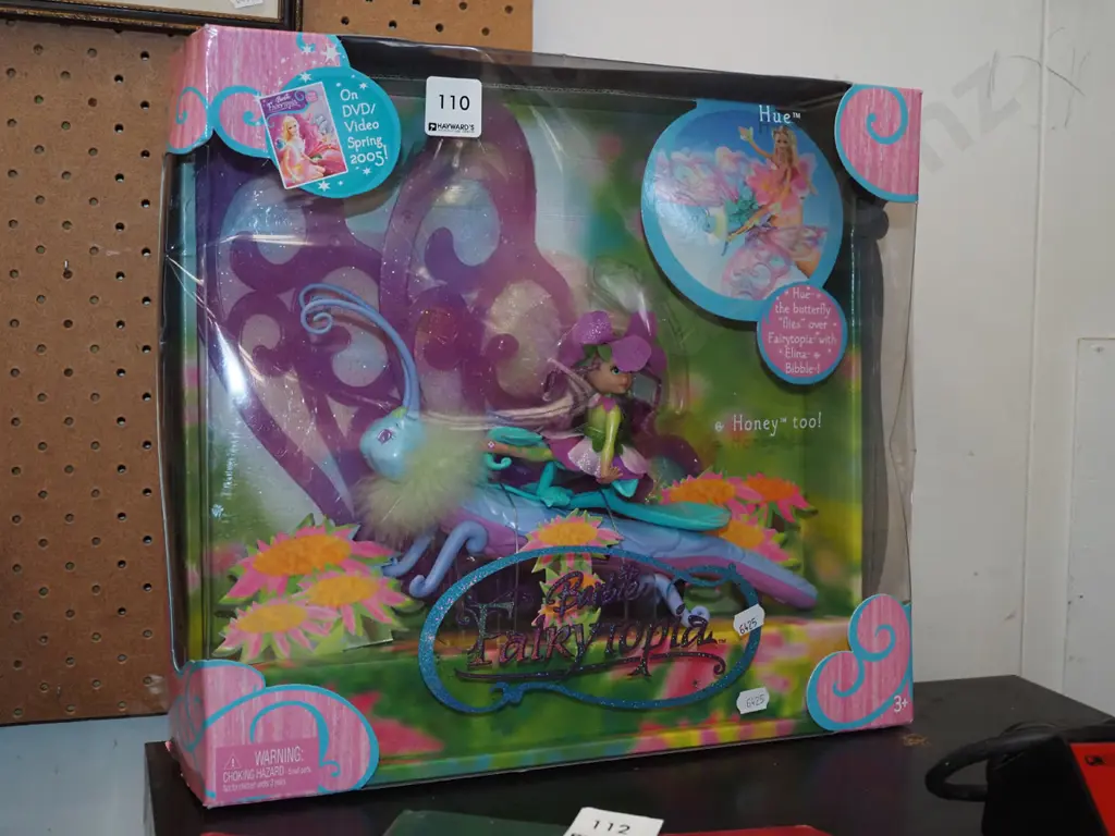 boxed  Barbie Fairytopia - damage to box Image 1++