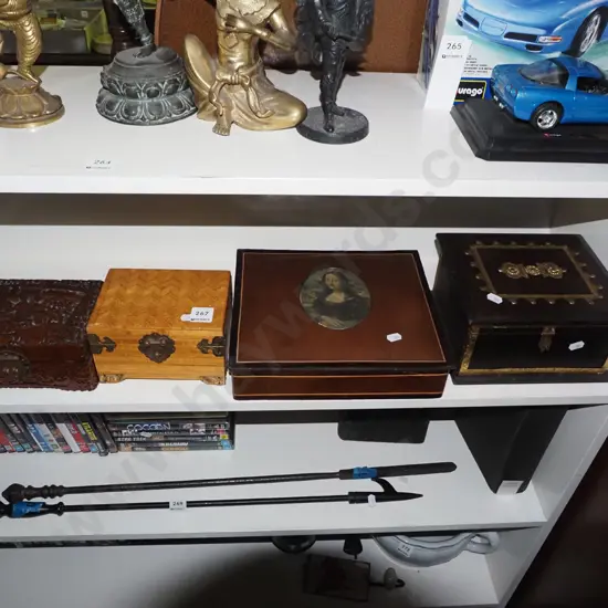 4x lidded boxes