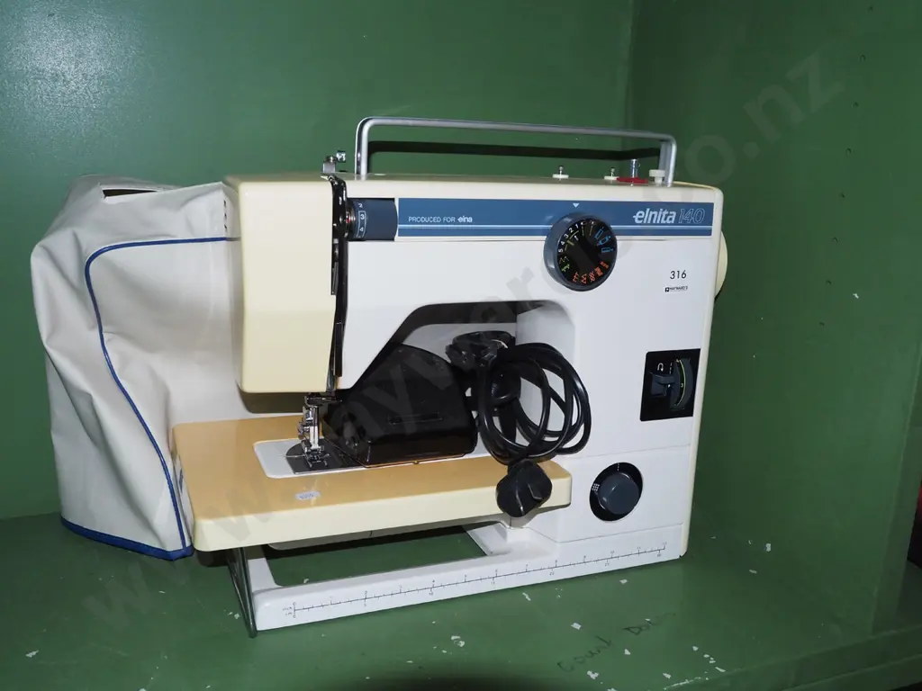 Elna 140 sewing machine Image 1++